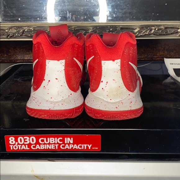Red Nike 4 ‘University Red’